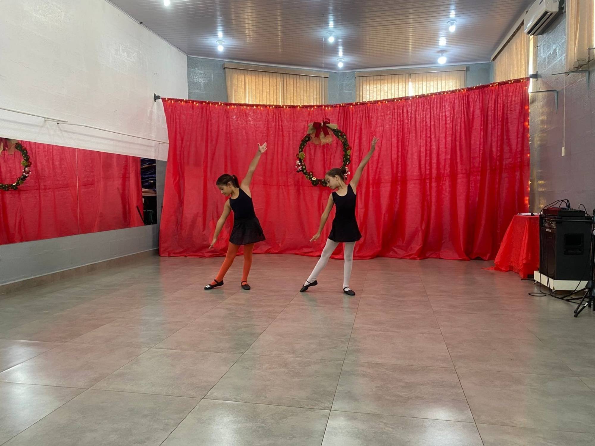 Almoço de Natal e Entrega dos Presentes - 2024