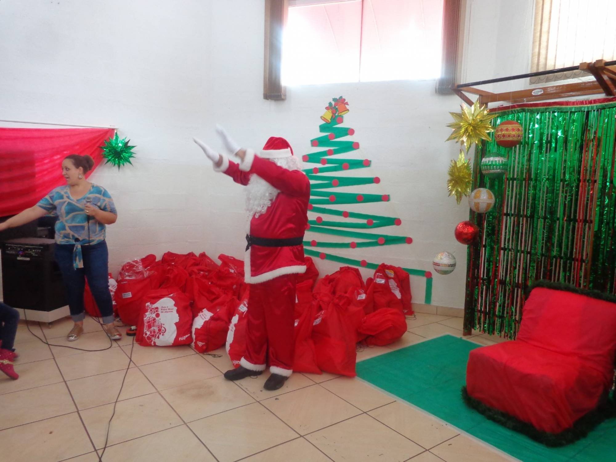 Almoço de Natal e Entrega dos Presentes - 2019